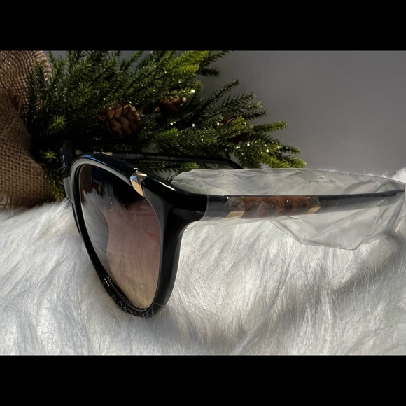 NWT. Michael Kors Camila Sunglasses. Dark Tortoise. - Picture 6 of 6